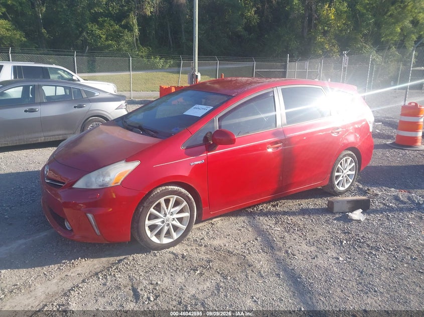 2014 TOYOTA PRIUS V auction photo 2