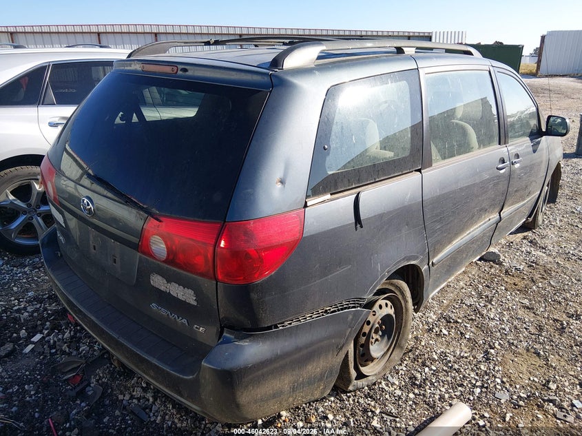 2008 TOYOTA SIENNA auction photo 4