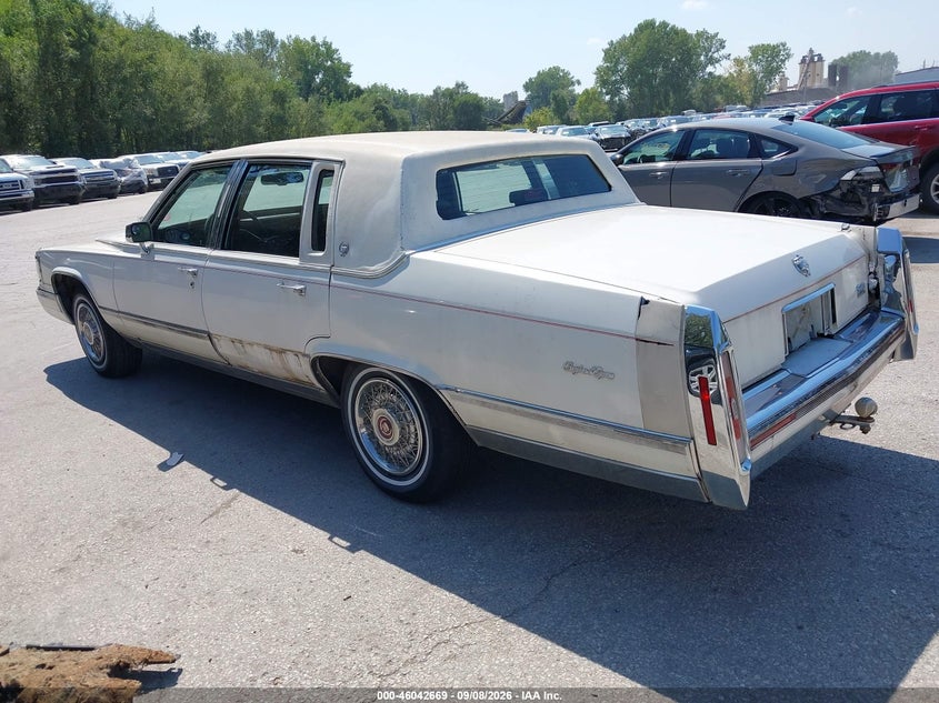 1991 CADILLAC BROUGHAM auction photo 3