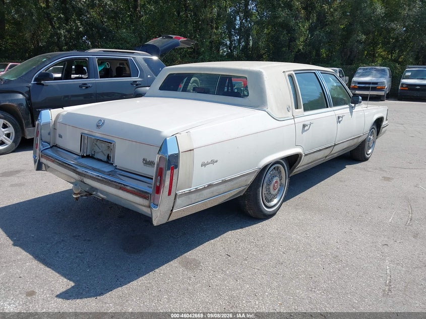 1991 CADILLAC BROUGHAM auction photo 4