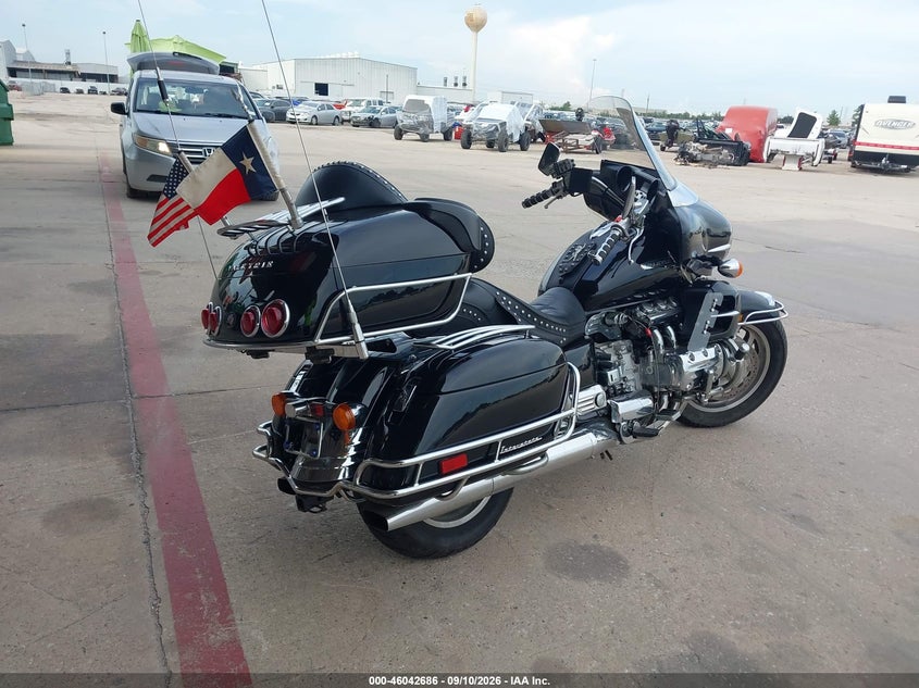1999 HONDA GL1500 auction photo 4