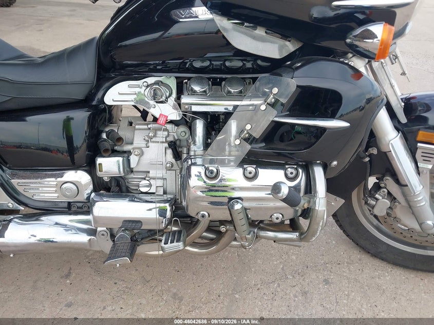 1999 HONDA GL1500 auction photo 8