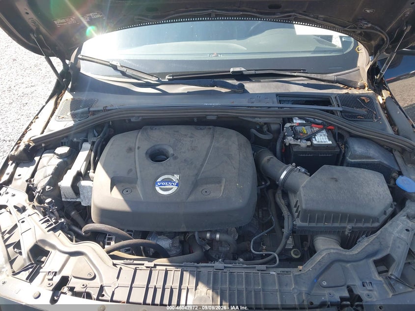 VOLVO V60 2015 VIN YV140MEK9F1247131