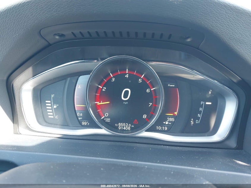 2015 VOLVO V60 auction photo 7