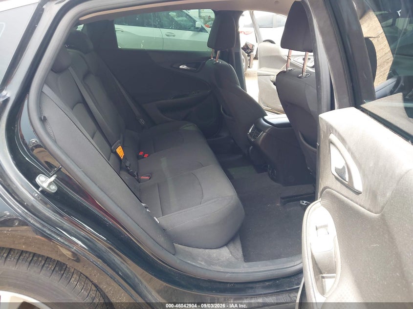 2016 CHEVROLET MALIBU auction photo 8