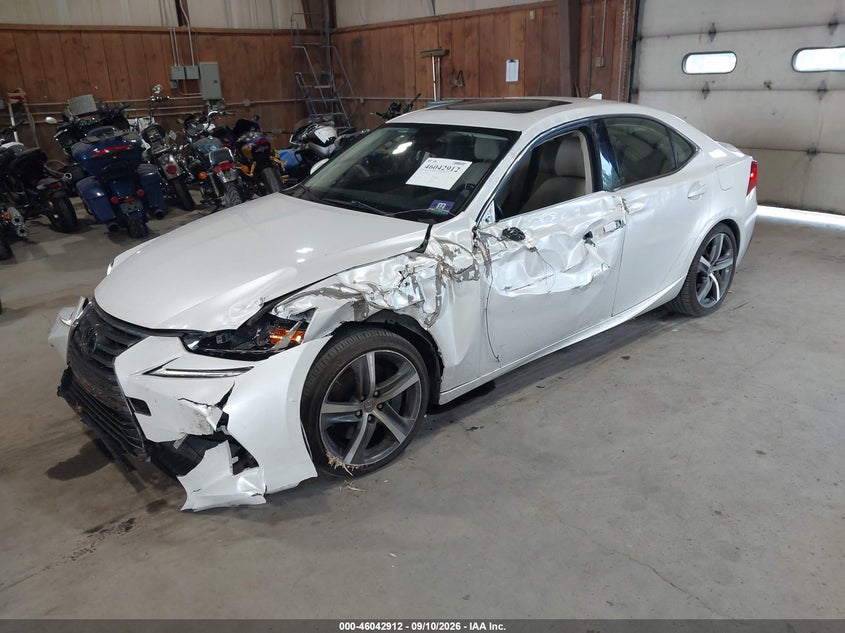 Vin: jthc81d2xj5026373, lot: 46542368, lexus is 300 20182