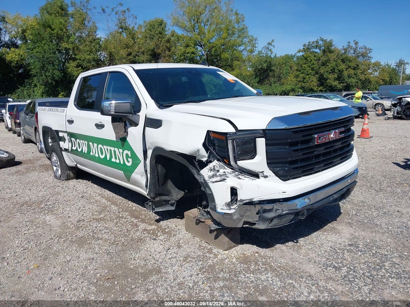 Vin: 3gtpuaek2rg348426, lot: 46542487, gmc sierra 1500 pro crew 4wd  short box pro 2024 img_1