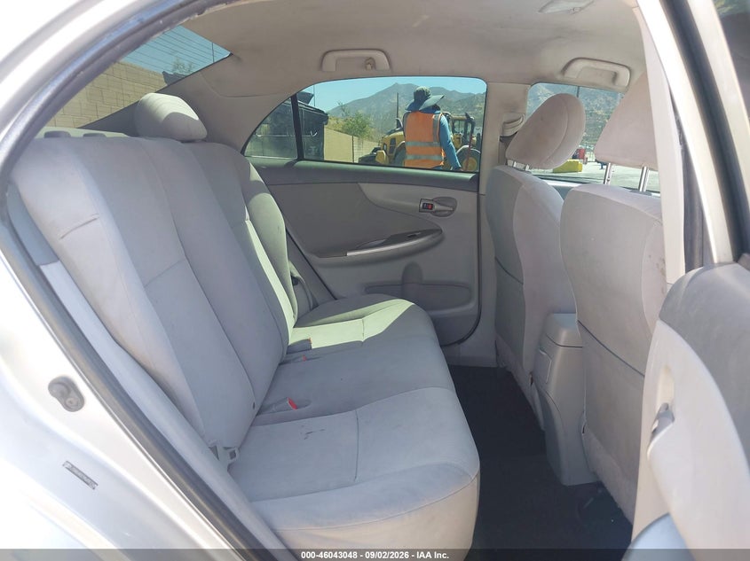 2010 TOYOTA COROLLA auction photo 8