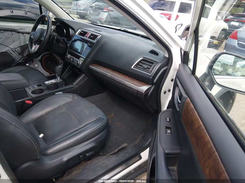 2016 SUBARU OUTBACK auction photo 5