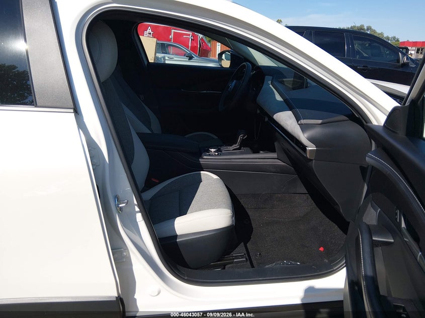 MAZDA CX-30 - zdjęcie 5
