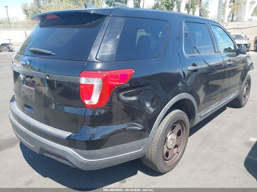 Vin: 1fm5k8at6jgc74797, lot: 46542514, ford police interceptor utility 20184