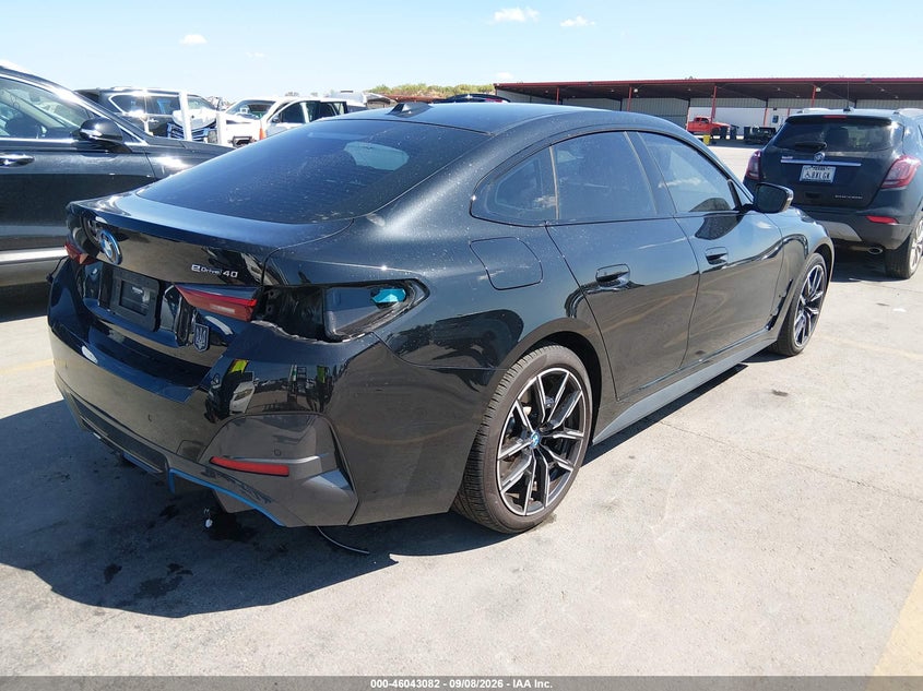 Vin: wby73aw05nfn03836, lot: 46542537, bmw i4 edrive40 20224