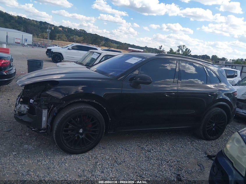 PORSCHE CAYENNE - zdjęcie 15
