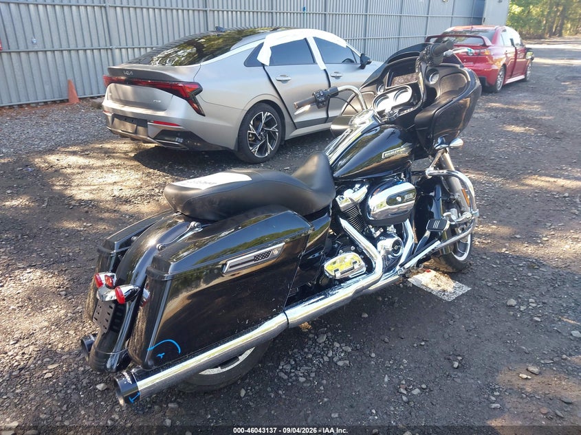 HARLEY-DAVIDSON FLTRX 2021