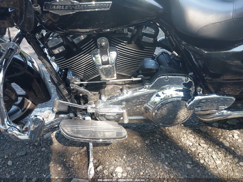 HARLEY-DAVIDSON FLTRX 2021