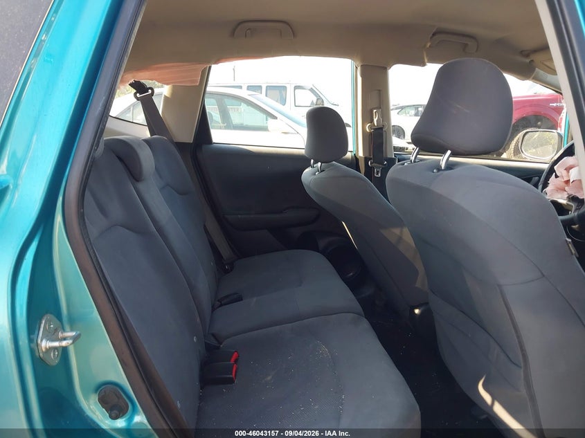 HONDA FIT 2012 VIN JHMGE8H33CC035291
