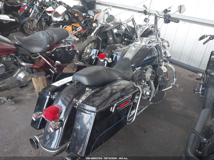HARLEY-DAVIDSON FLHR 2012
