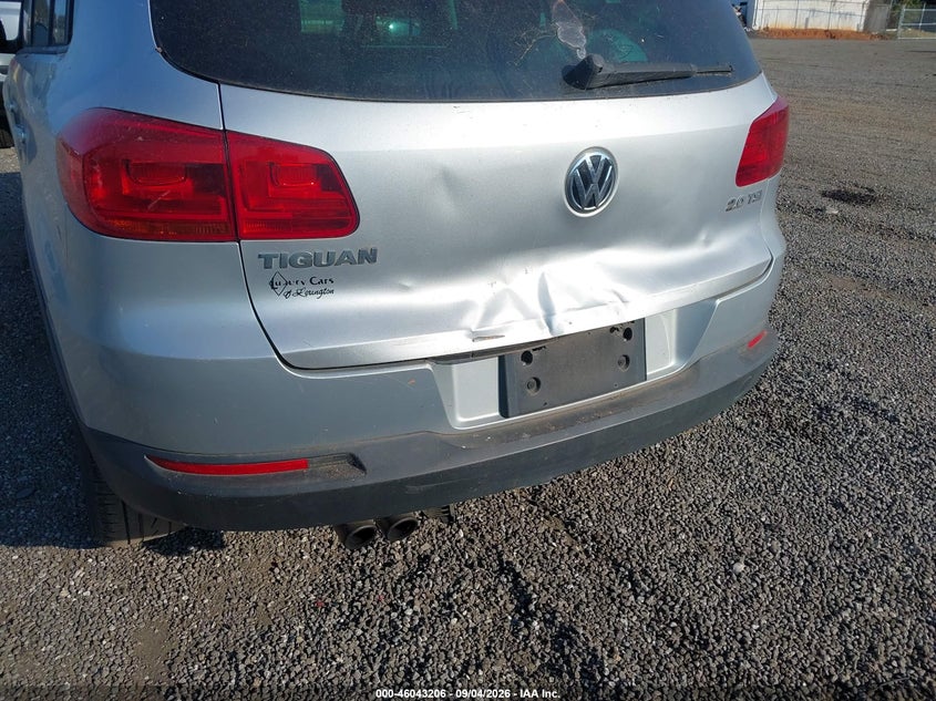 2012 VOLKSWAGEN TIGUAN auction photo 6