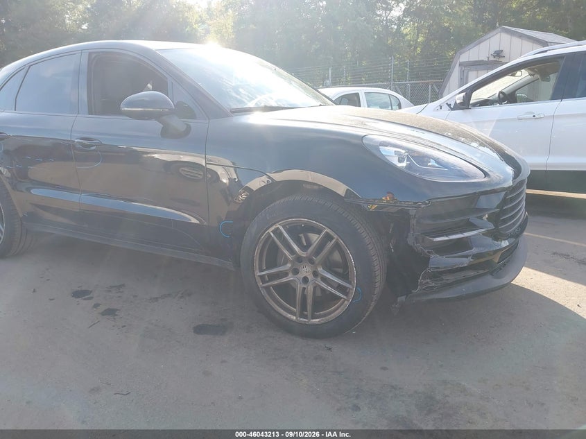 PORSCHE MACAN - zdjęcie 1