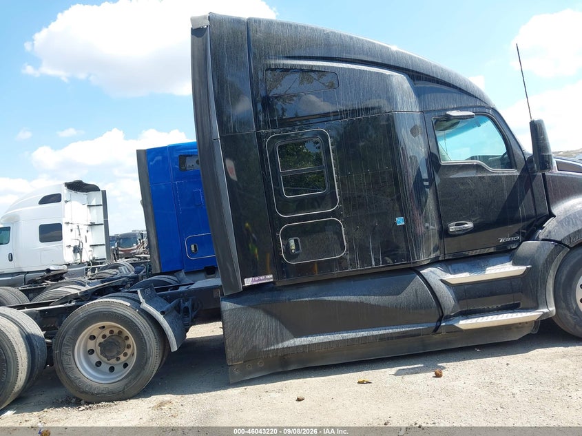 2018 KENWORTH T680 auction photo 4