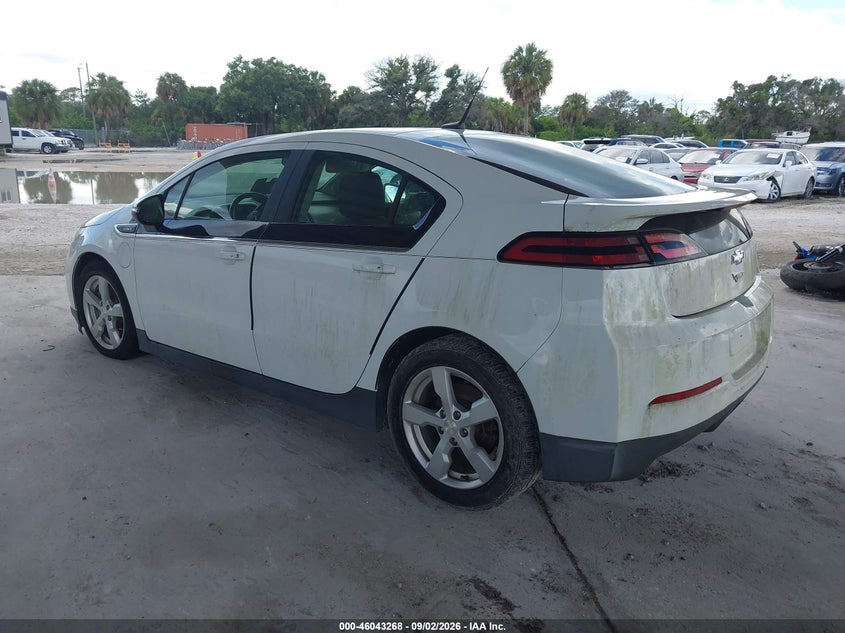 2013 CHEVROLET VOLT auction photo 3
