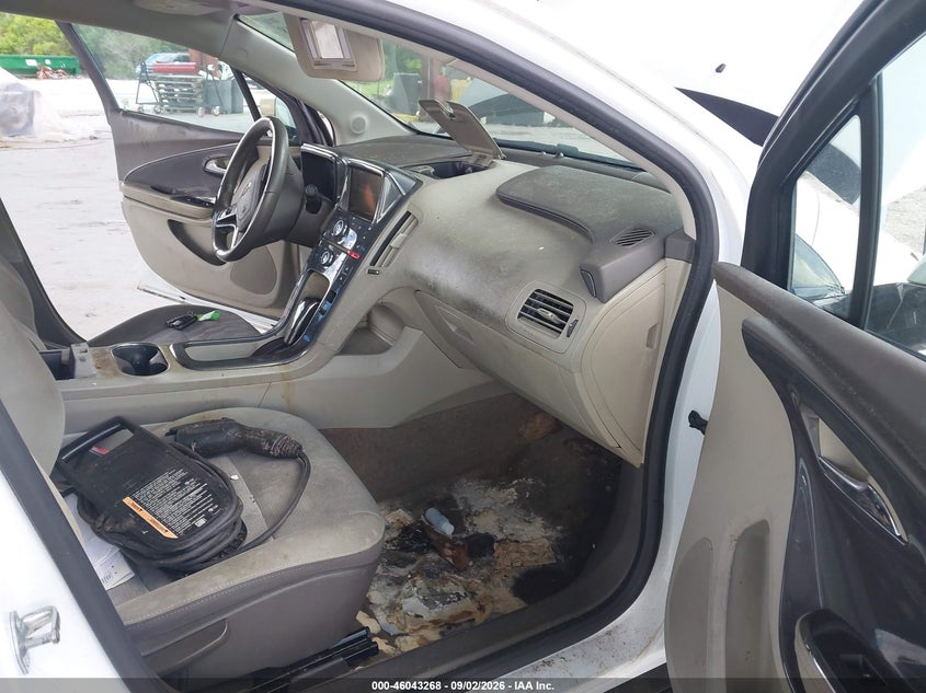 2013 CHEVROLET VOLT auction photo 5