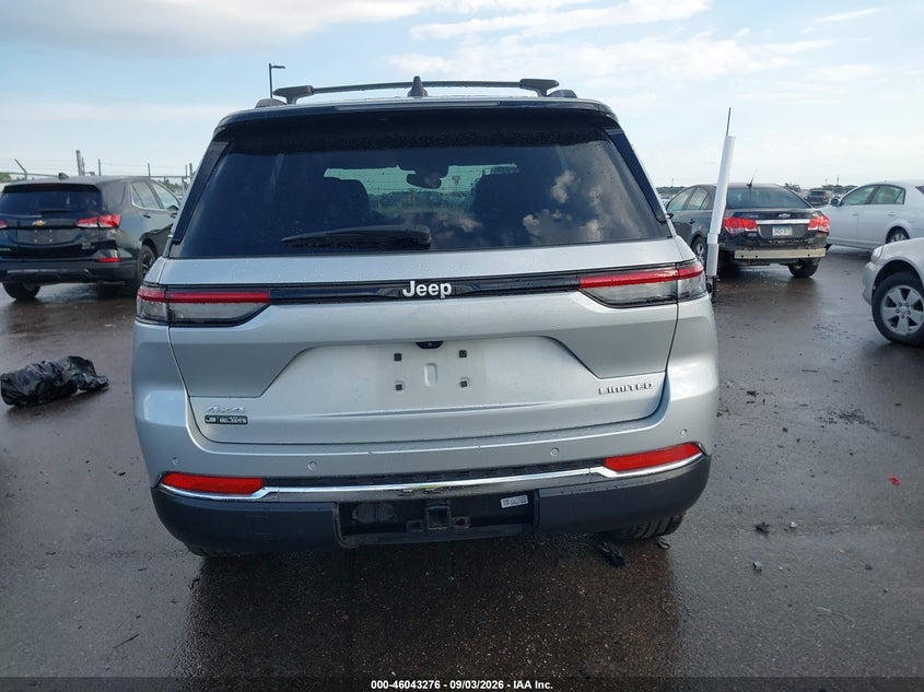 JEEP GRAND CHEROKEE - zdjęcie 15