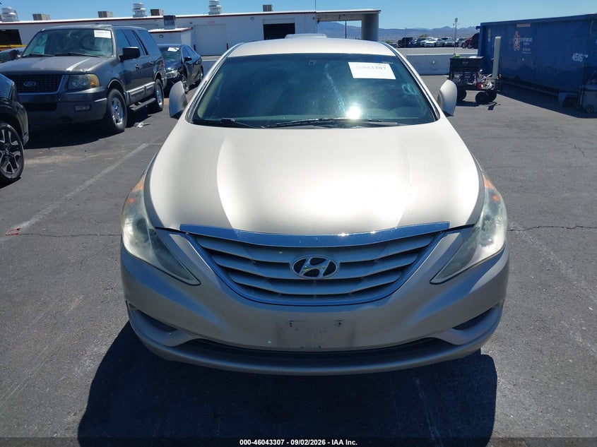 2012 HYUNDAI SONATA SEDAN 2.4L I-4 DI, DOHC, VVT, REGULAR , 190HP