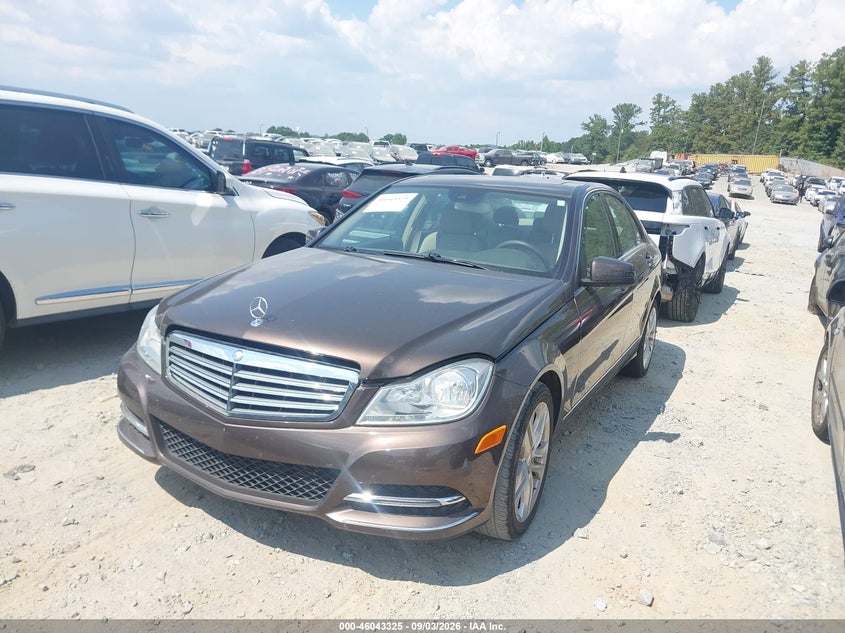 2013 MERCEDES-BENZ C 250 auction photo 2