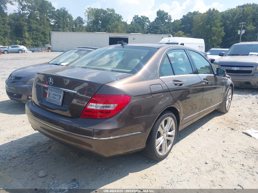 2013 MERCEDES-BENZ C 250 auction photo 4
