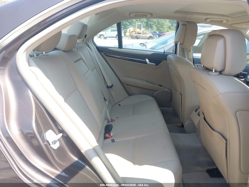 2013 MERCEDES-BENZ C 250 auction photo 8