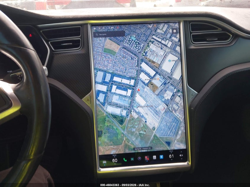 Фото 18 - TESLA MODEL S