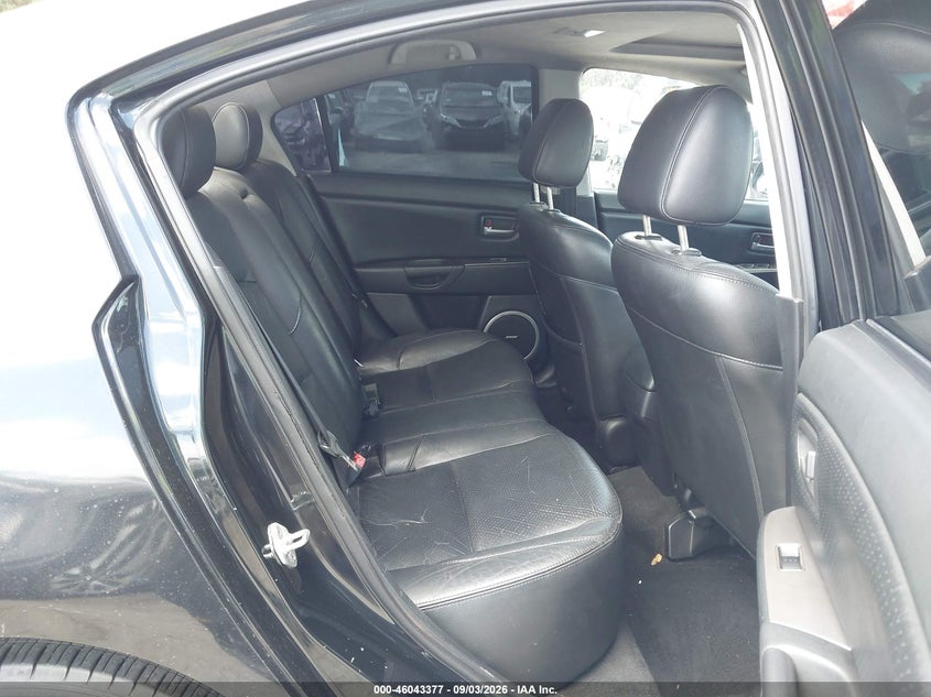 MAZDA MAZDA3 2008 VIN JM1BK324981811998