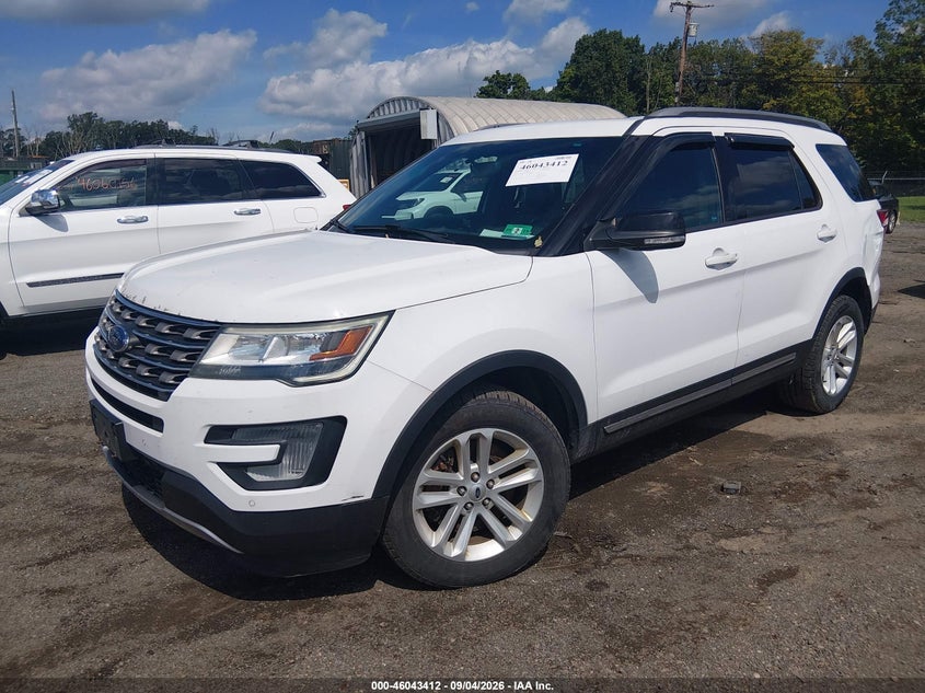 2016 FORD EXPLORER auction photo 2