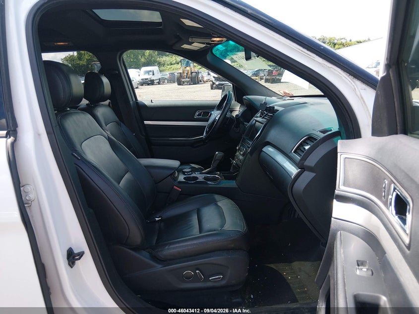 2016 FORD EXPLORER auction photo 5