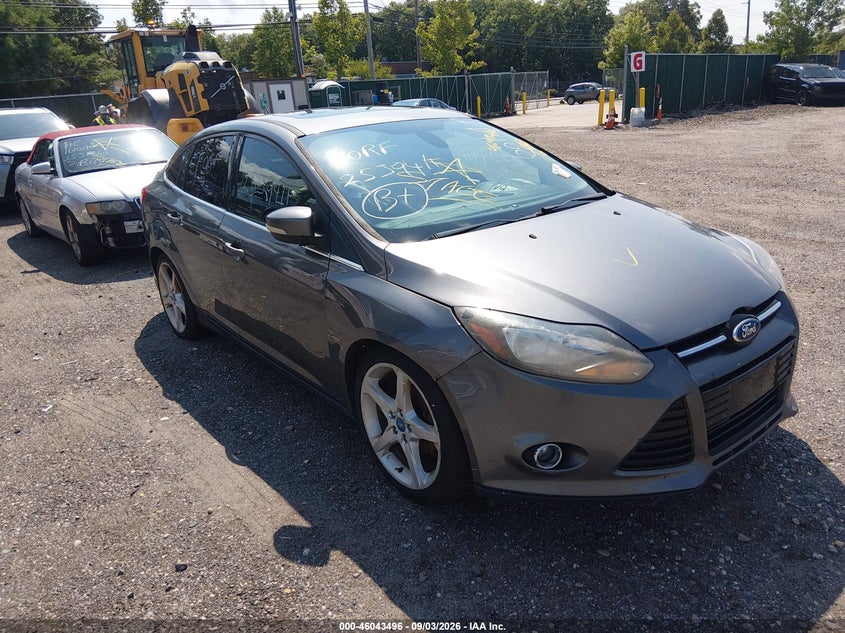 Vin: 1fahp3j29cl113325, lot: 46542951, ford focus titanium 2012 img_1