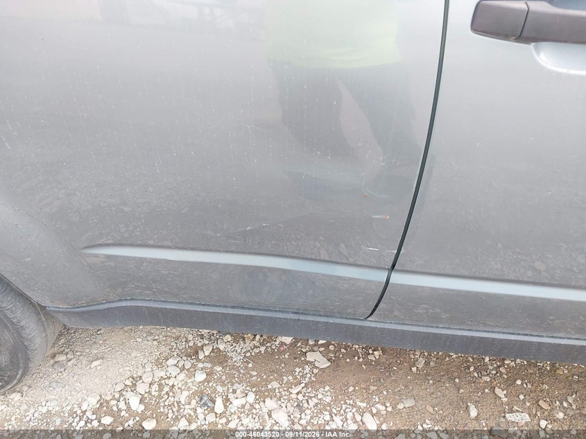 2010 SUBARU FORESTER auction photo 6