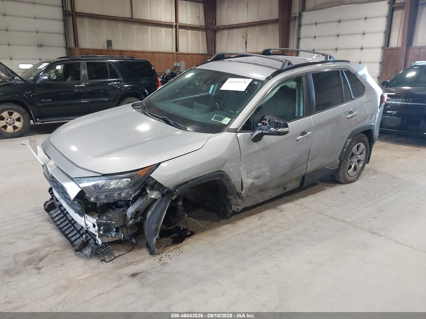2019 TOYOTA RAV4 auction photo 2