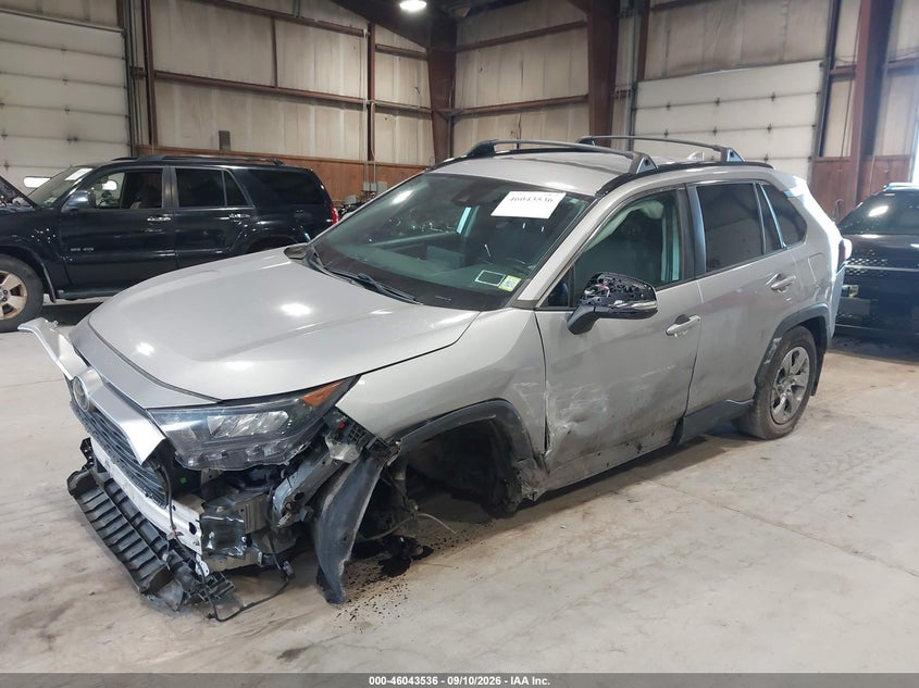 2019 TOYOTA RAV4 auction photo 6