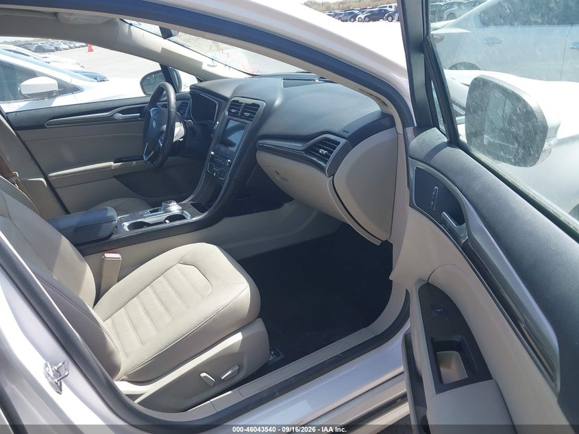 2018 FORD FUSION auction photo 5