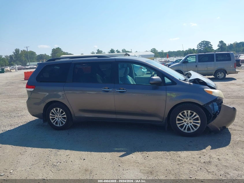 TOYOTA SIENNA 2013 VIN 5TDYK3DCXDS377912
