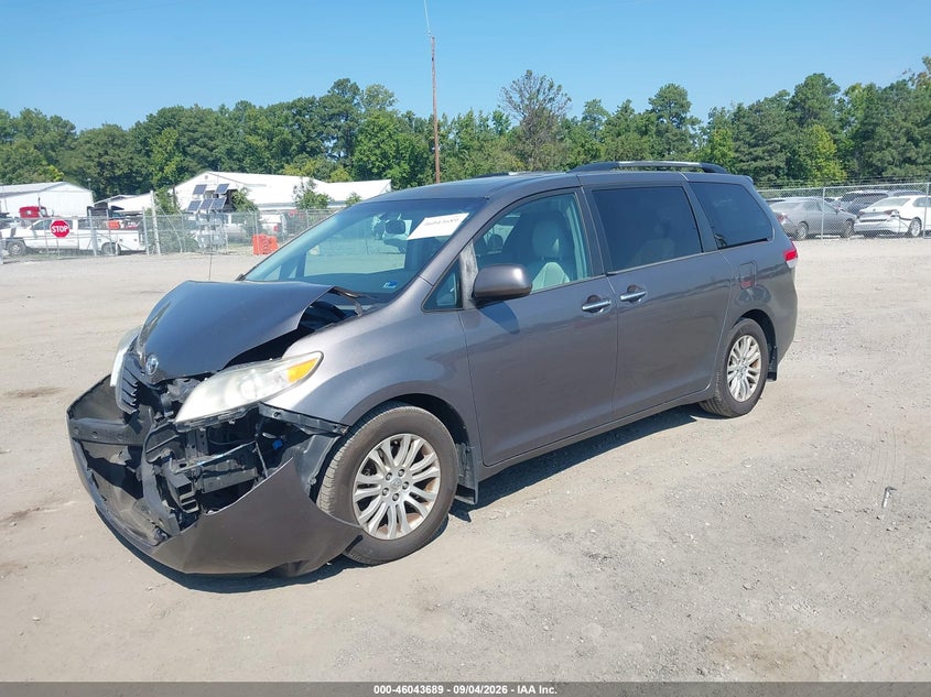 TOYOTA SIENNA 2013 VIN 5TDYK3DCXDS377912
