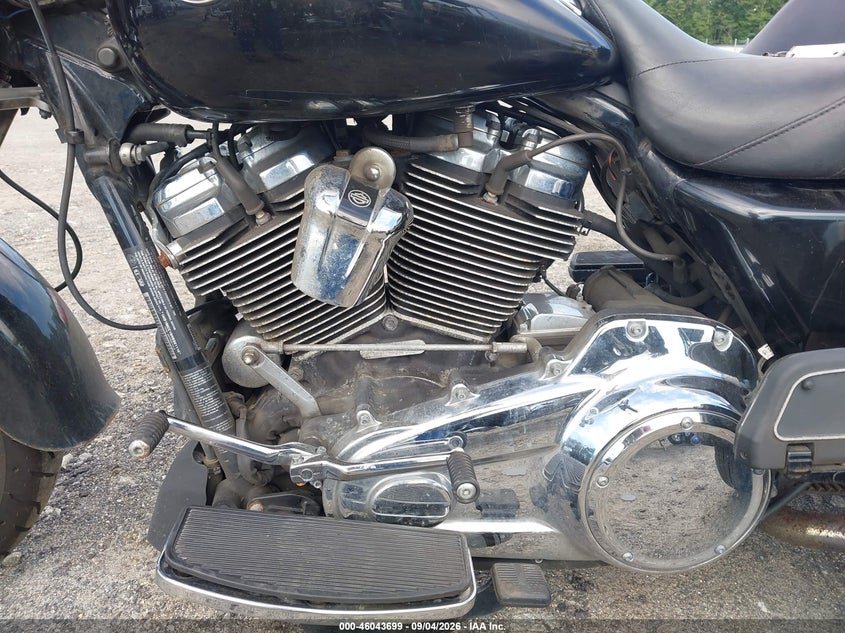 HARLEY-DAVIDSON FLRT 2017