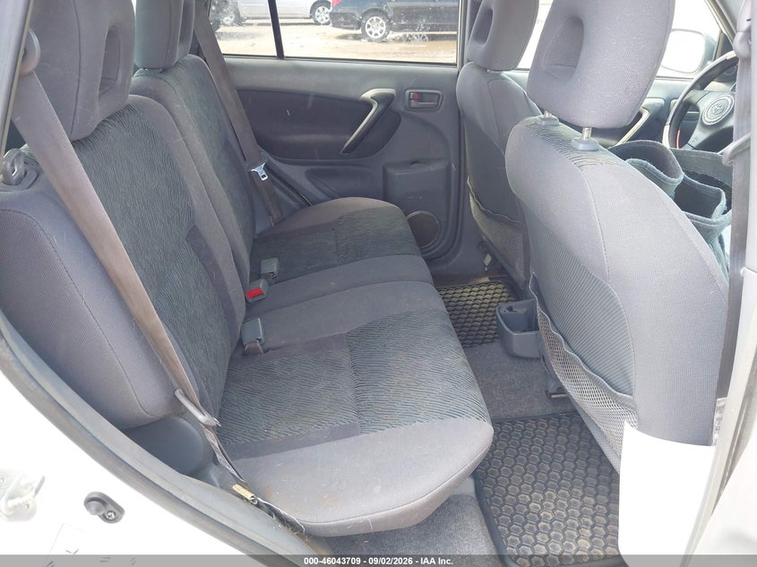 2001 TOYOTA RAV4 auction photo 8
