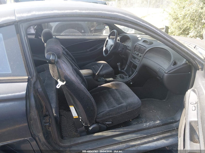 1994 FORD MUSTANG auction photo 5