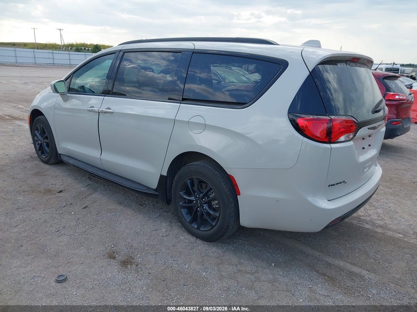 2020 CHRYSLER PACIFICA — zdjęcie 3