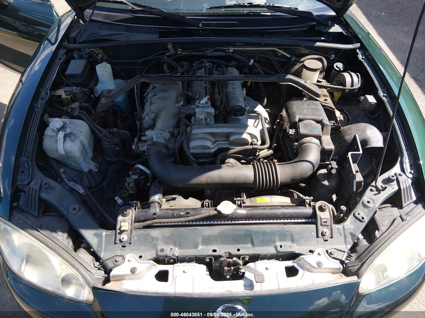 MAZDA MX-5 MIATA 2002 VIN JM1NB353820227864