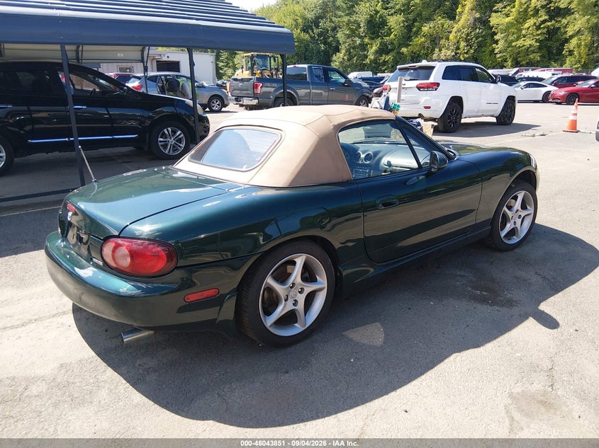 MAZDA MX-5 MIATA 2002 VIN JM1NB353820227864