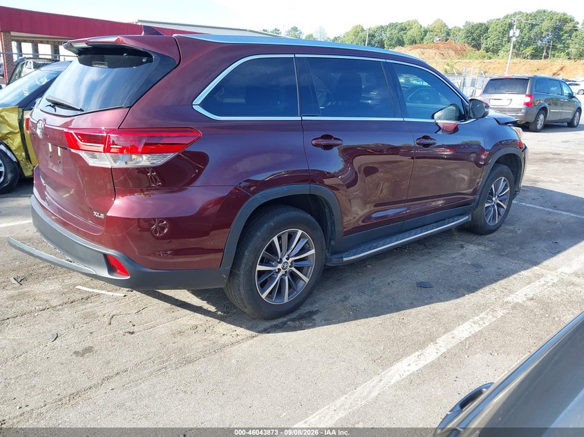 TOYOTA HIGHLANDER - zdjęcie 4