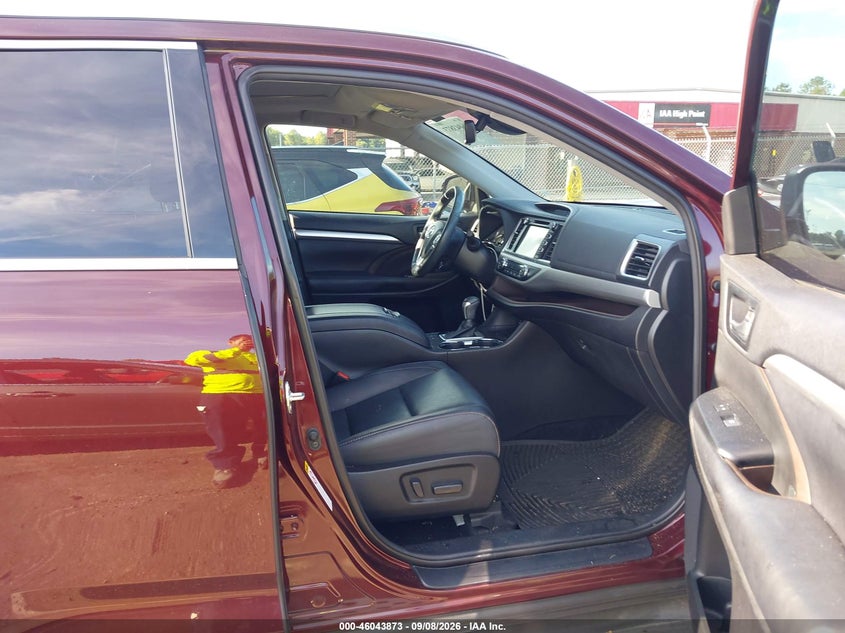 TOYOTA HIGHLANDER - zdjęcie 5